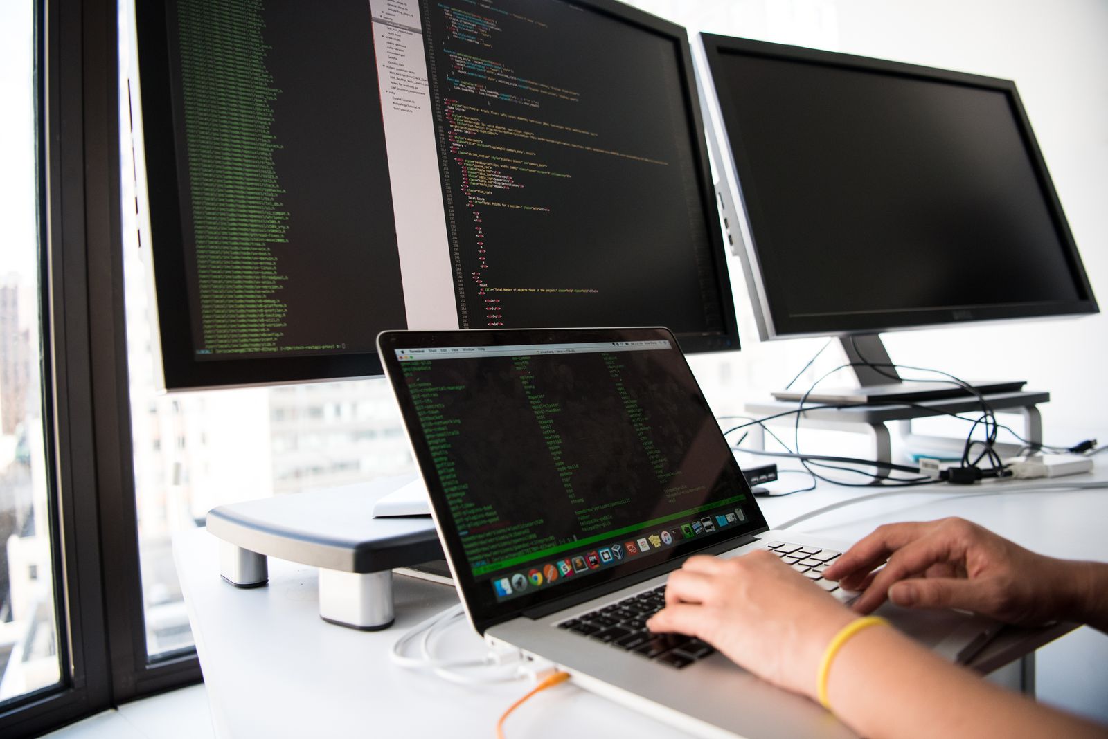 Infrastructure that hosts configurable commerce rules
